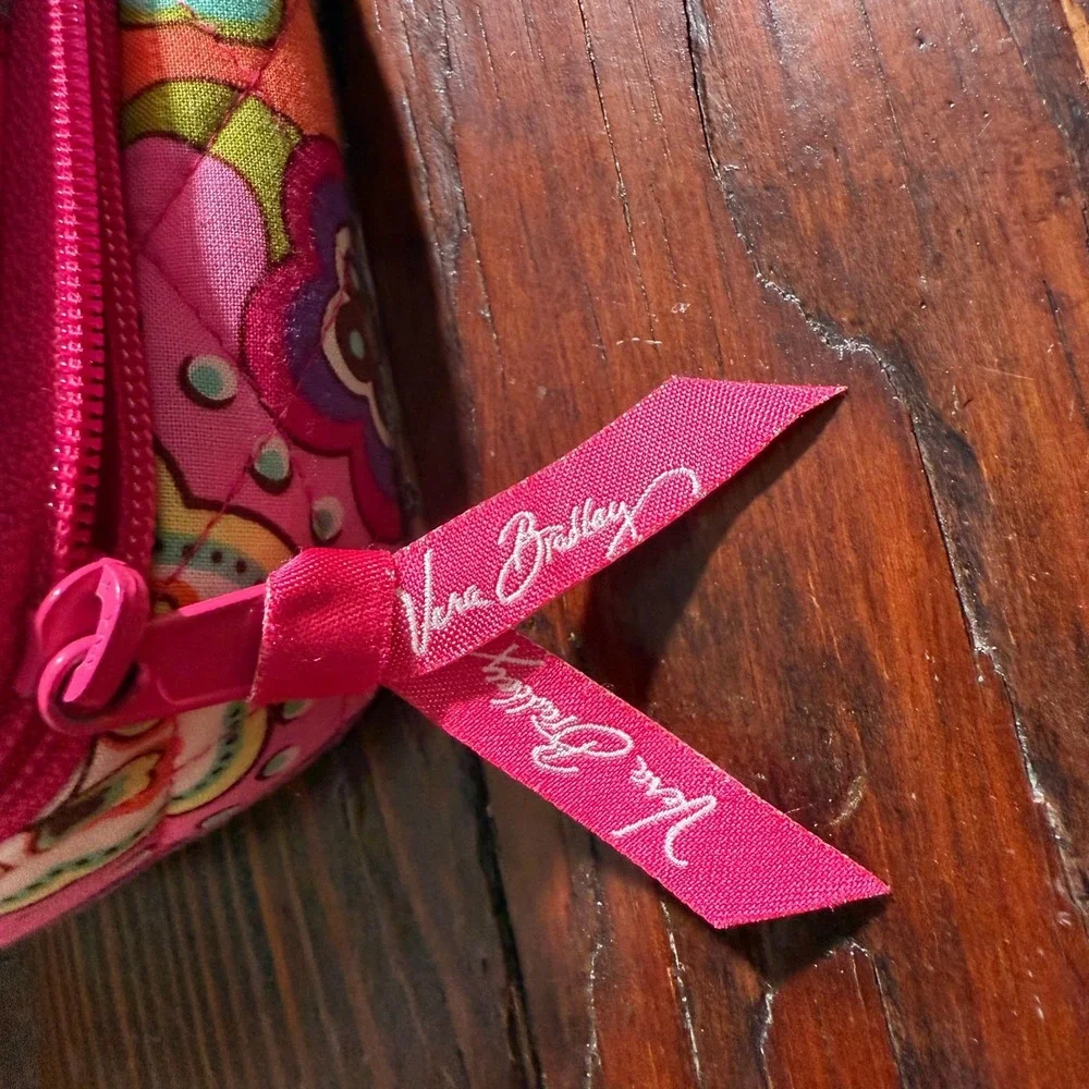 Vera Bradley Wallet Crossbody Pink Swirl‎ Paisley Floral Turn Lock - Picture 3 of 10